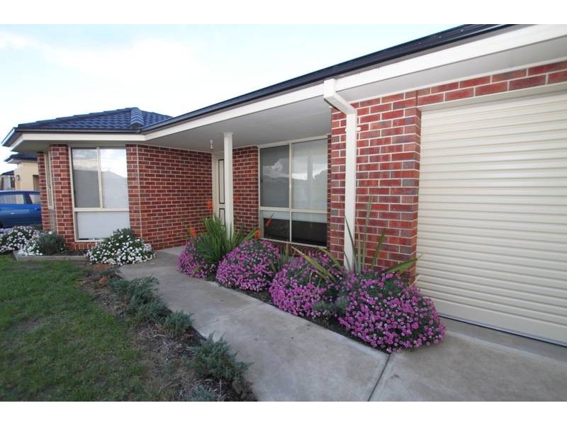 10 Bailey Bvd, Koo Wee Rup VIC 3981