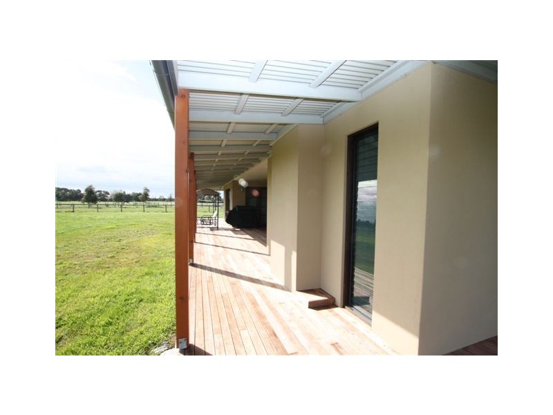 175 School Road, Bayles VIC 3981