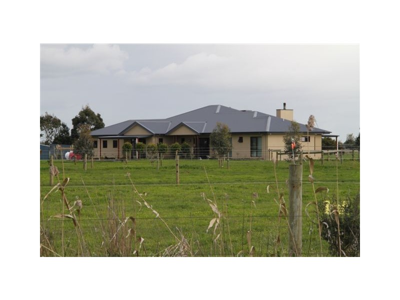 175 School Road, Bayles VIC 3981