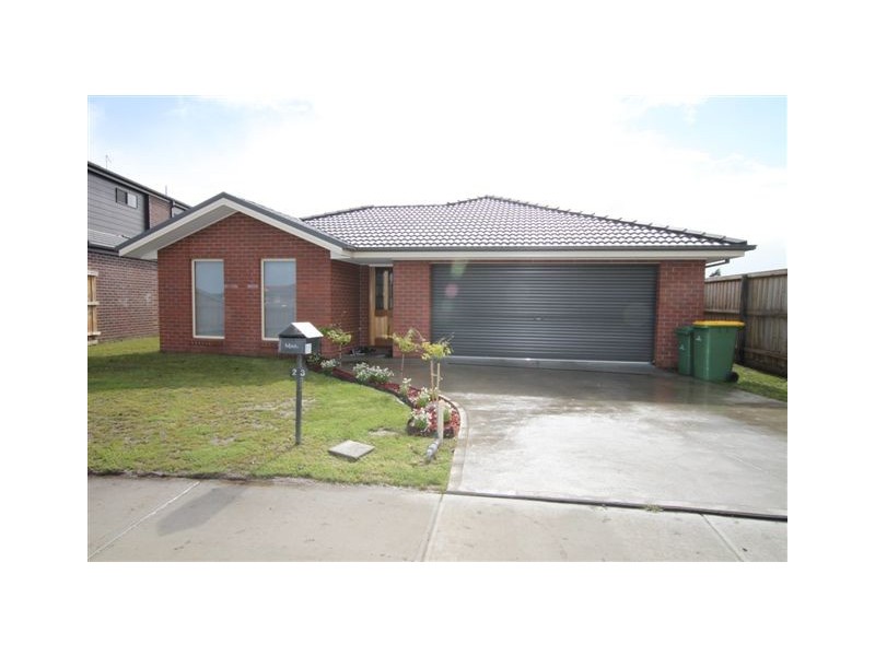 23 Bailey Bvd, Koo Wee Rup VIC 3981