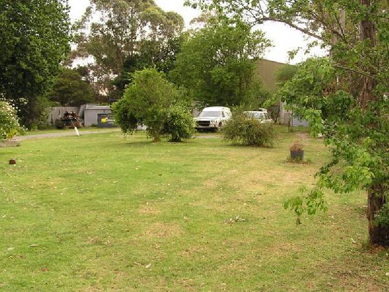 112 Denhams Road, Koo Wee Rup VIC 3981