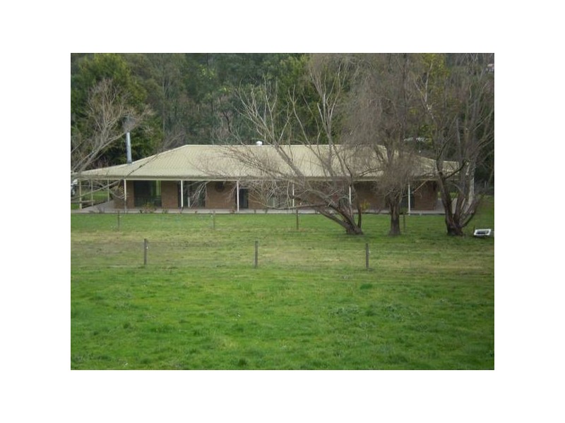 35 Ferriers Road, Loch VIC 3945