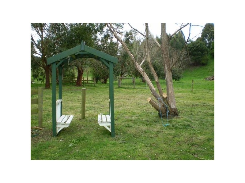 35 Ferriers Road, Loch VIC 3945