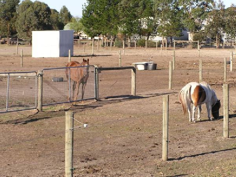 100 Landale Road, Tooradin VIC 3980