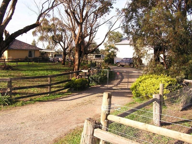 880_ Longwarry Road, Bayles VIC 3981