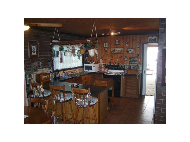 49 Henry Street, Koo Wee Rup VIC 3981