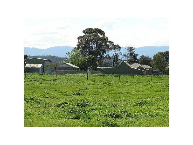 1245 Murray Road, Bunyip VIC 3815