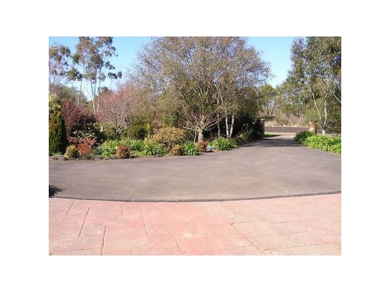 85 Railway Road, Dalmore VIC 3981