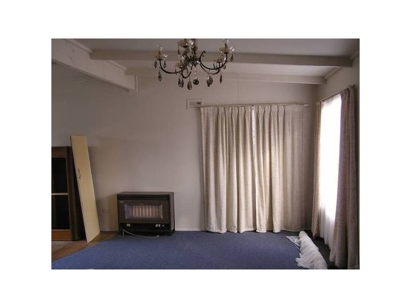 14 Mickle Street, Koo Wee Rup VIC 3981