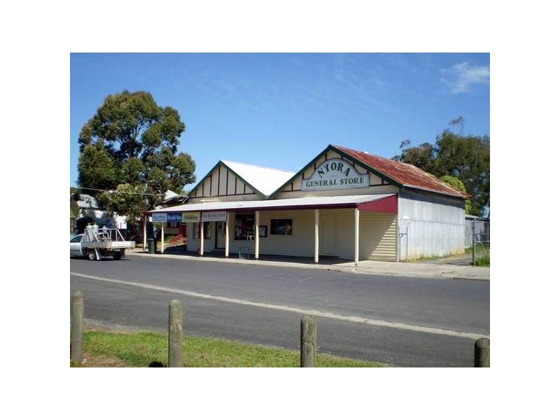 13 Mitchell Street, Nyora VIC 3987