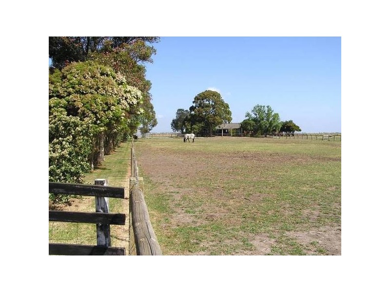 220 Koo Wee Rup Longwarry Road, Koo Wee Rup VIC 3981