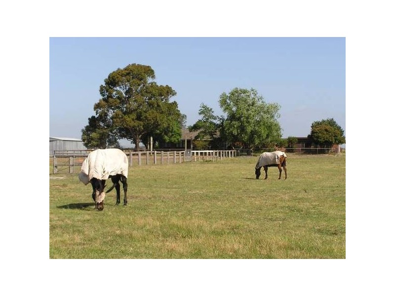 220_ Koo Wee Rup Longwarry Road, Koo Wee Rup VIC 3981