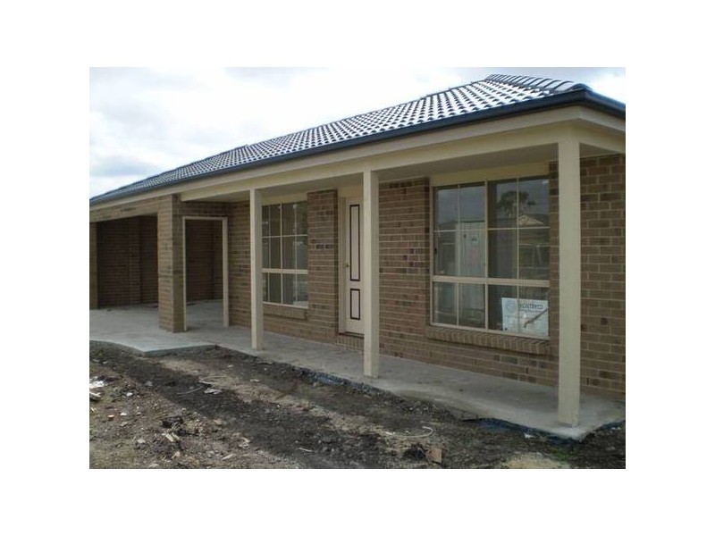 5 Charles Street, Koo Wee Rup VIC 3981