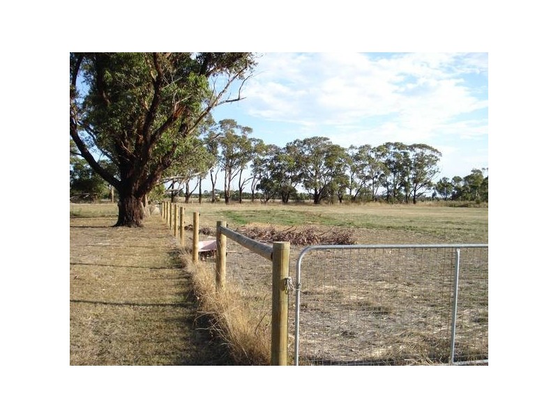 5 Osborn Road, Bayles VIC 3981