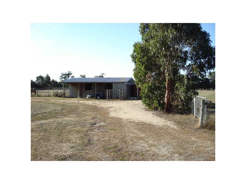 5 Osborn Road, Bayles VIC 3981