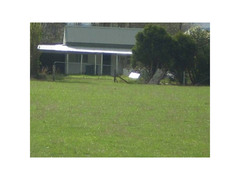 175 Hall Road, Yannathan VIC 3981