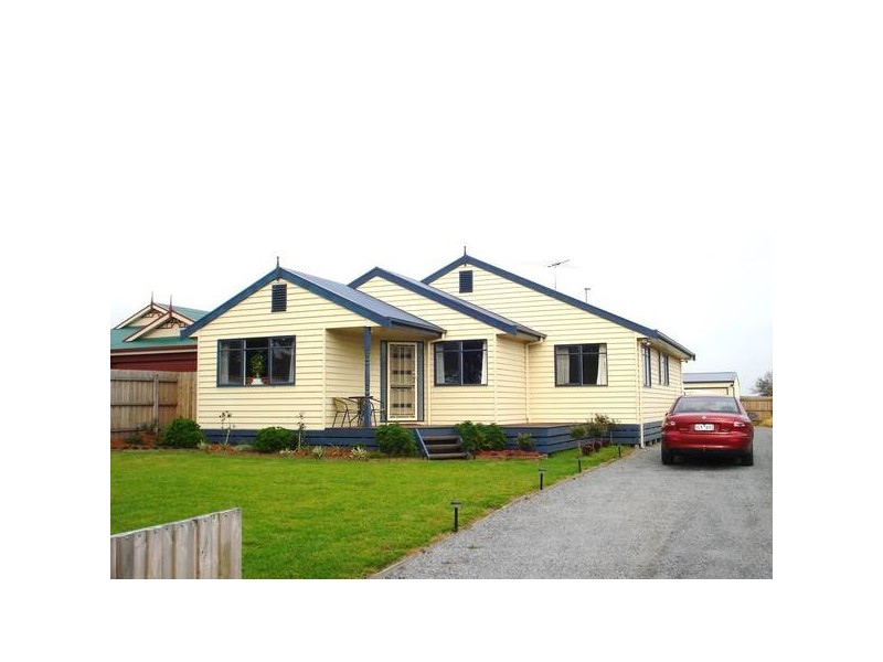 180 McDonalds Track, Lang Lang VIC 3984