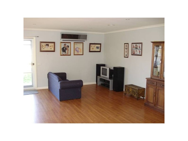 180 McDonalds Track, Lang Lang VIC 3984