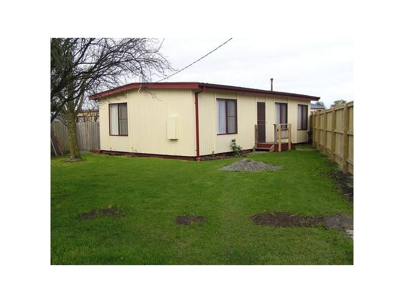 14 Mickle Street, Koo Wee Rup VIC 3981