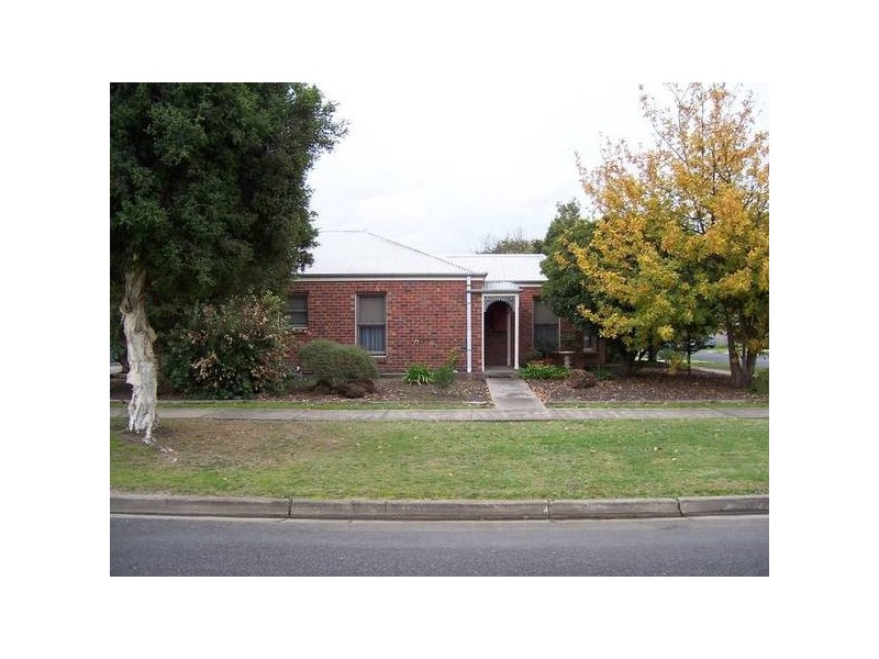 1/32 Gardner Street, Koo Wee Rup VIC 3981