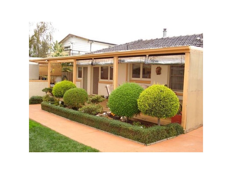 20 Henry Street, Koo Wee Rup VIC 3981