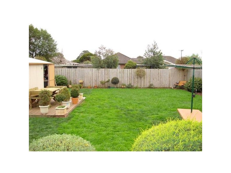 20 Henry Street, Koo Wee Rup VIC 3981