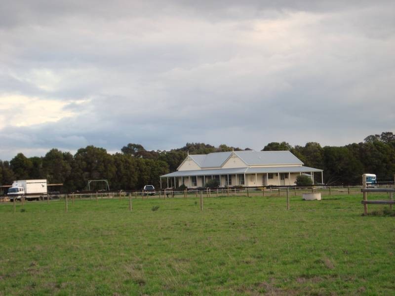 125 Scanlons Drain Road, Bayles VIC 3981