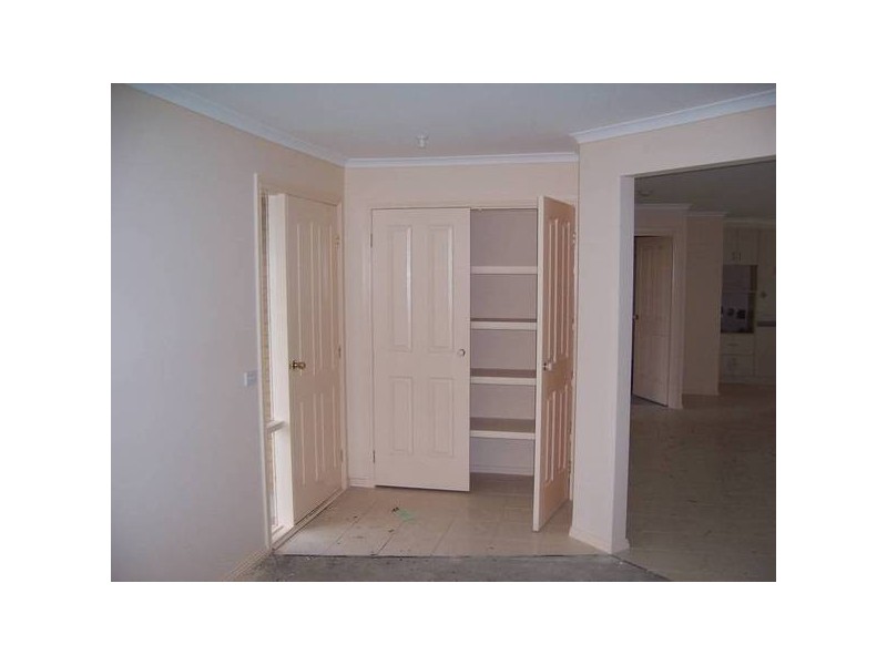 2/337 Rossiter Road, Koo Wee Rup VIC 3981