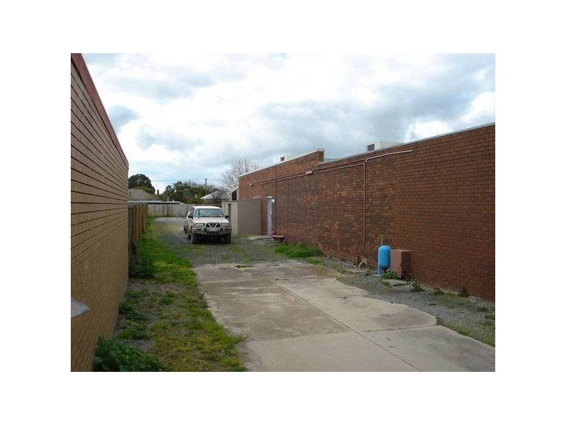 48 Station Street, Koo Wee Rup VIC 3981