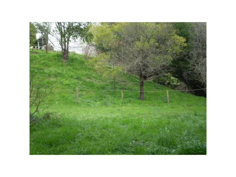 35_ Ferriers Road, Loch VIC 3945