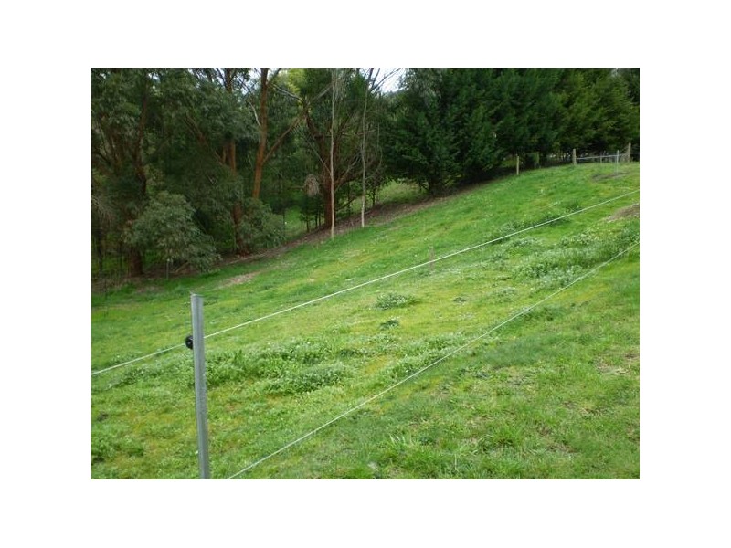 35_ Ferriers Road, Loch VIC 3945