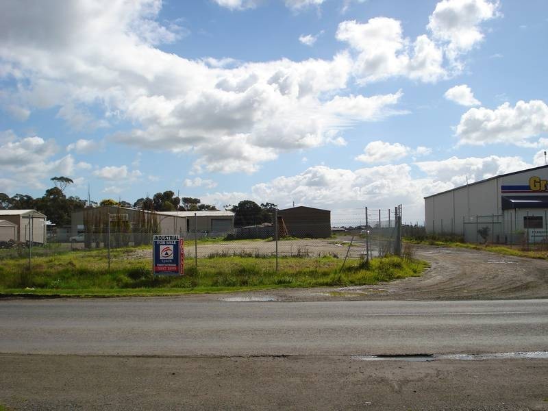 371 Rossiter Road, Koo Wee Rup VIC 3981