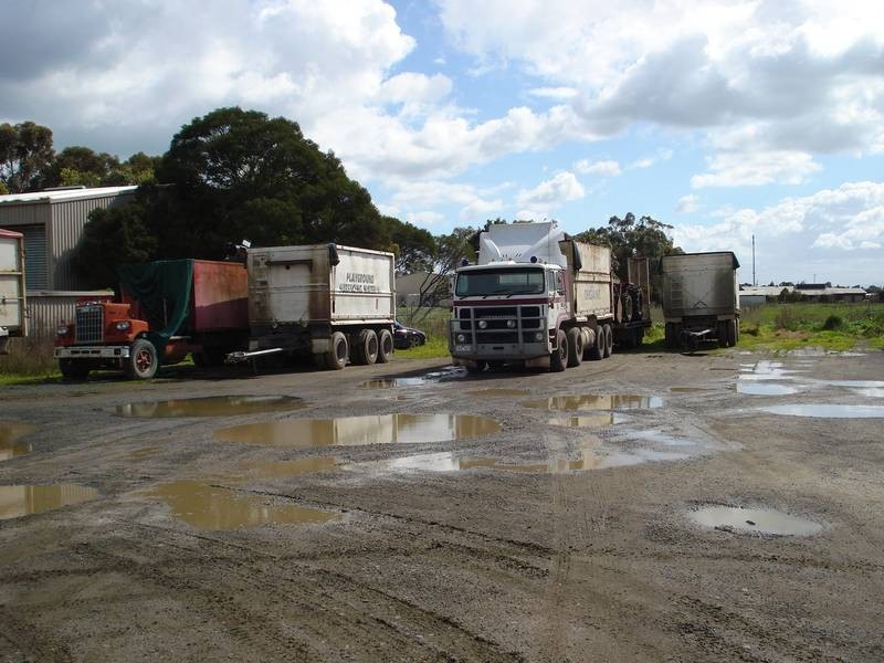 371 Rossiter Road, Koo Wee Rup VIC 3981