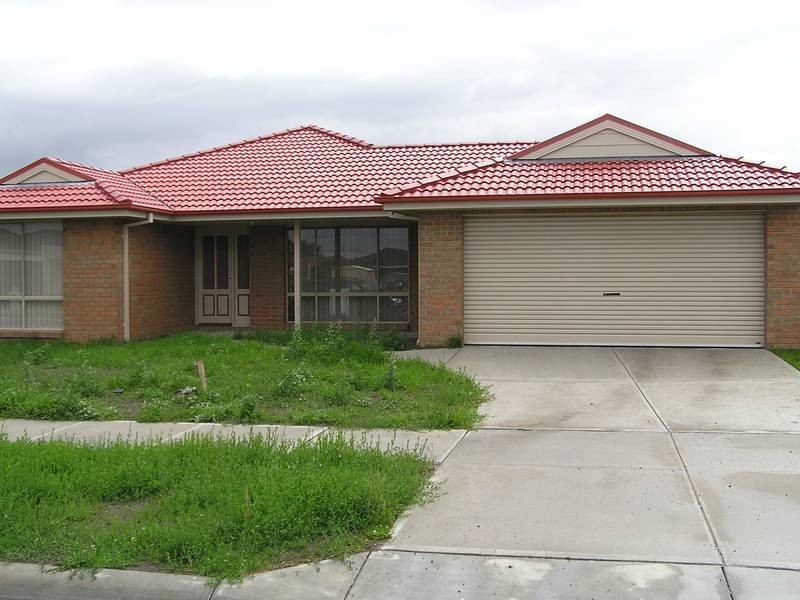 78 Bailey Boulevard, Koo Wee Rup VIC 3981