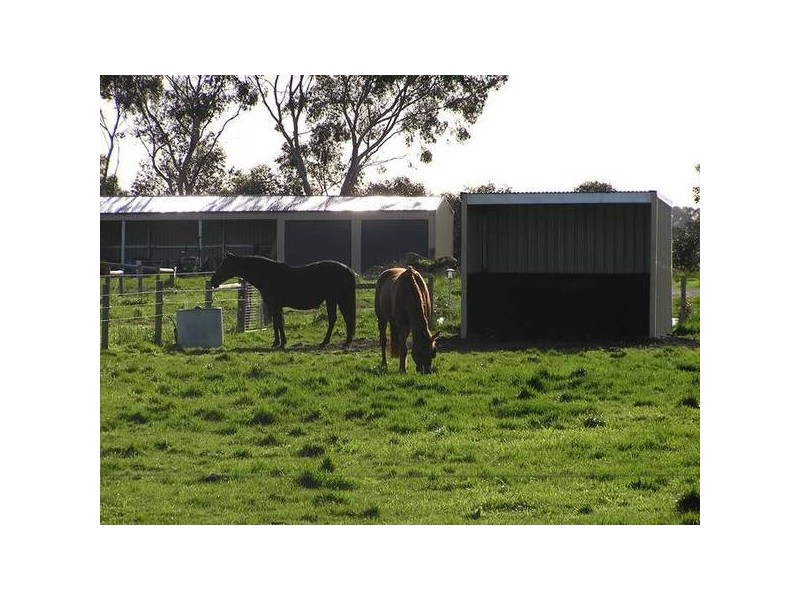 175 School Road, Bayles VIC 3981