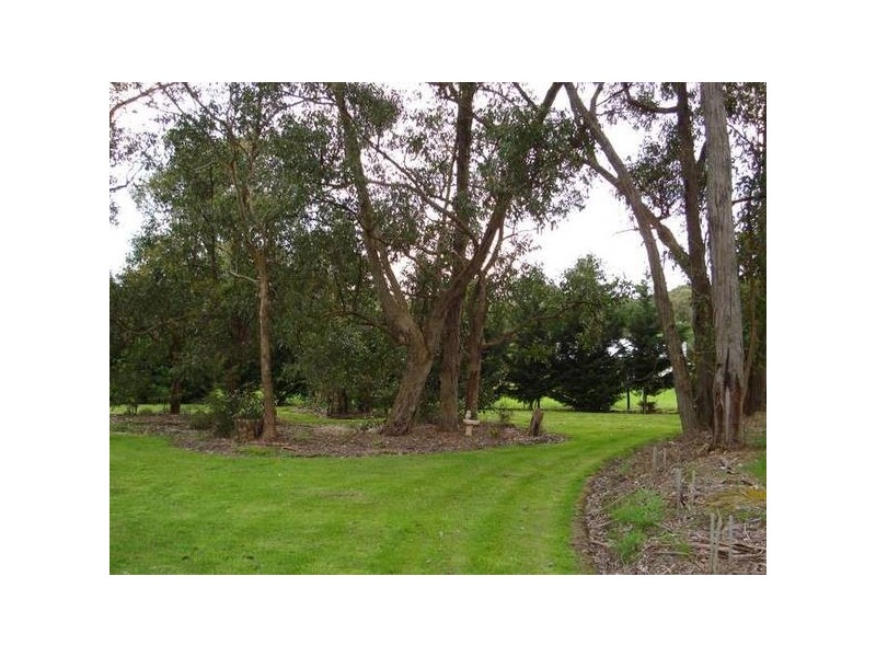 37 Patman Drive, Nyora VIC 3987