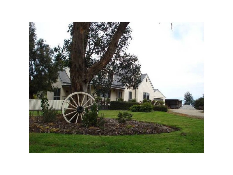 37 Patman Drive, Nyora VIC 3987