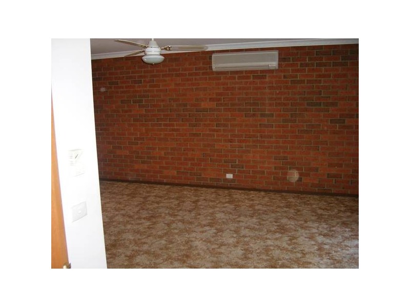 3_/15_ Mickle St, Koo Wee Rup VIC 3981