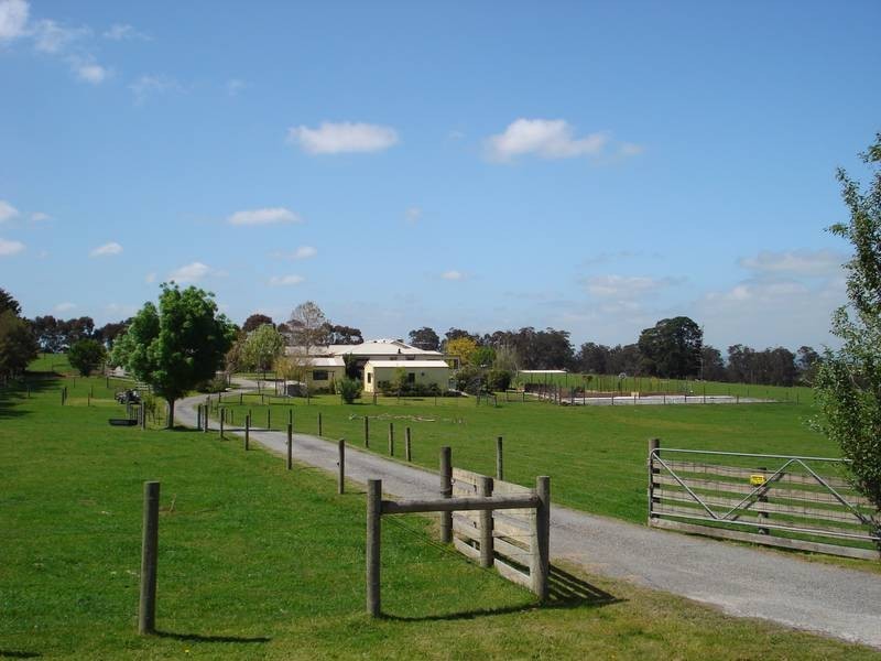 70 Garfield Road, Garfield VIC 3814