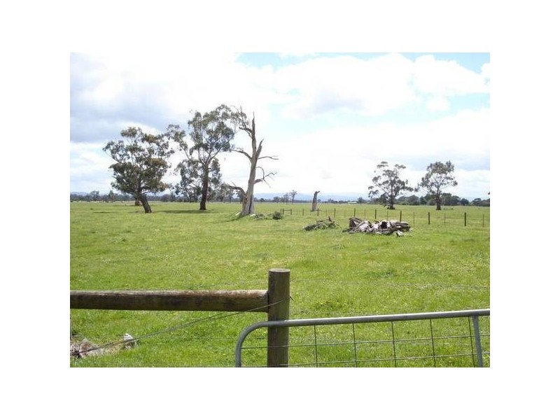 683 Main Street, Bayles VIC 3981