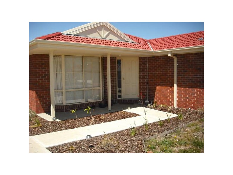 31 Charles Street, Koo Wee Rup VIC 3981