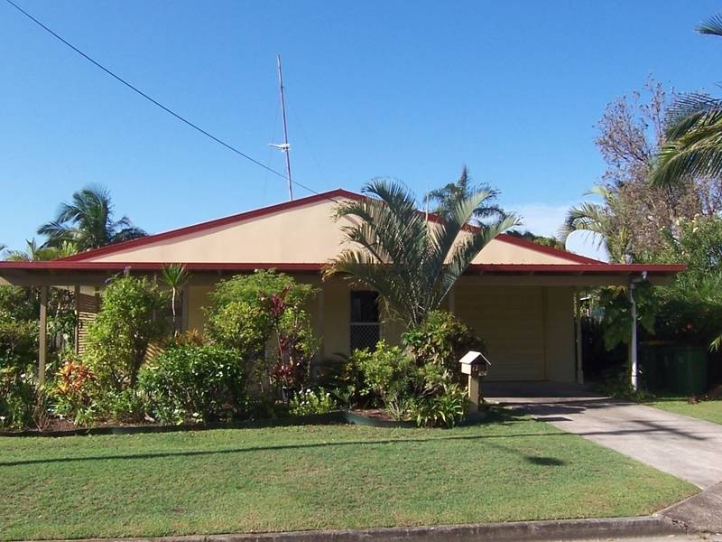 16 Undara Ave, Buddina QLD 4575