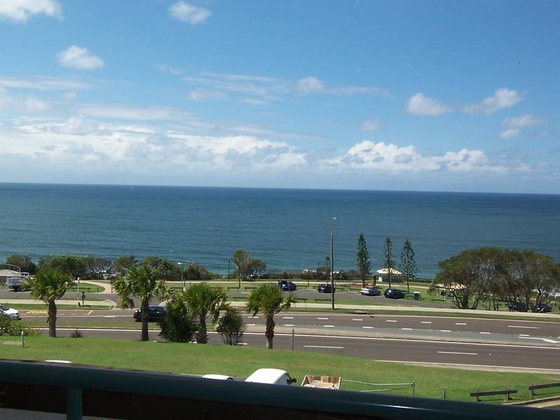 7/10 Marina Walk, Alexandra Headland QLD 4572