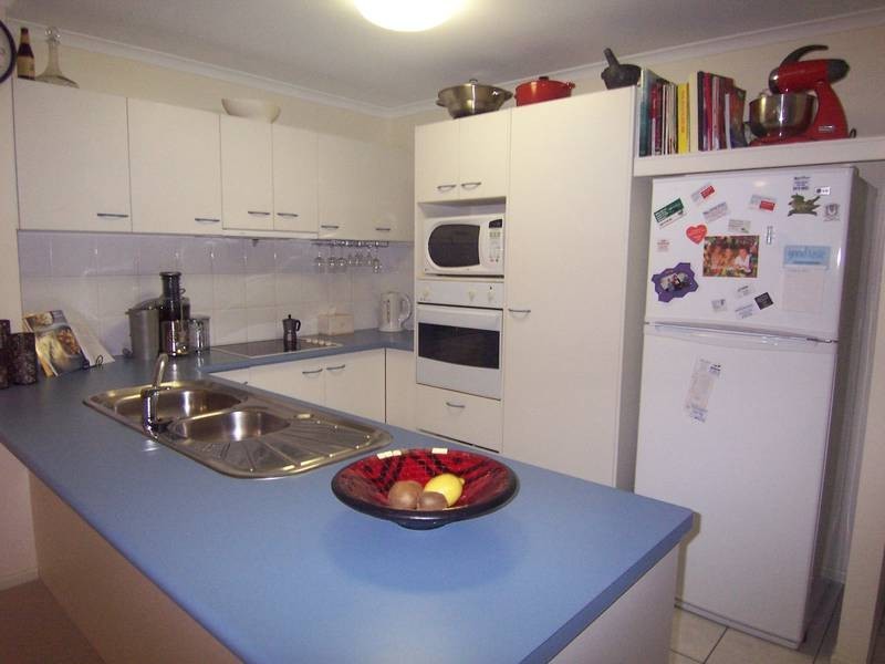 48/1 Poinsettia Ave, Mooloolaba QLD 4557