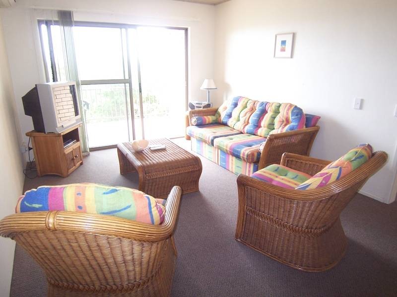 3/10 Buderim Avenue, Alexandra Headland QLD 4572