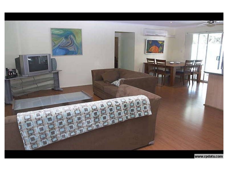 29 Minkara Street, Warana QLD 4575