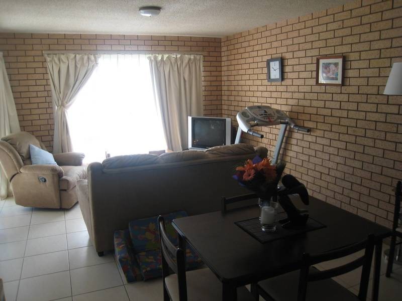 2/6 Woomba Place, Mooloolaba QLD 4557