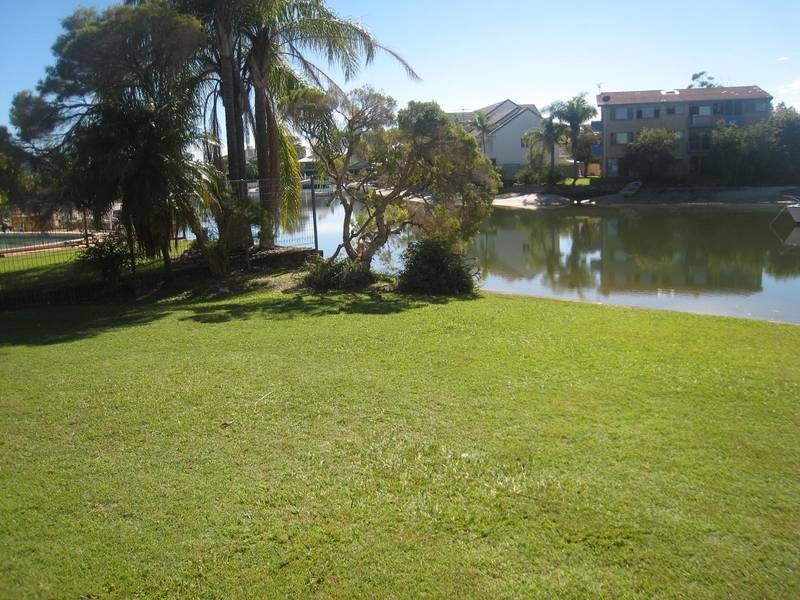 2/6 Woomba Place, Mooloolaba QLD 4557