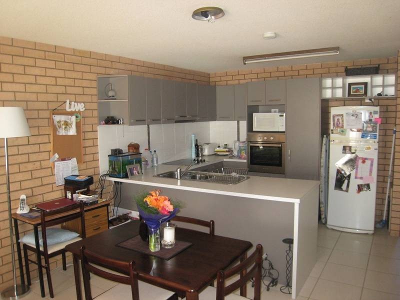 2/6 Woomba Place, Mooloolaba QLD 4557