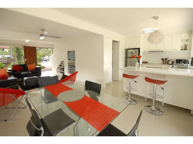 2(b) Admirals Court, Mooloolaba QLD 4557
